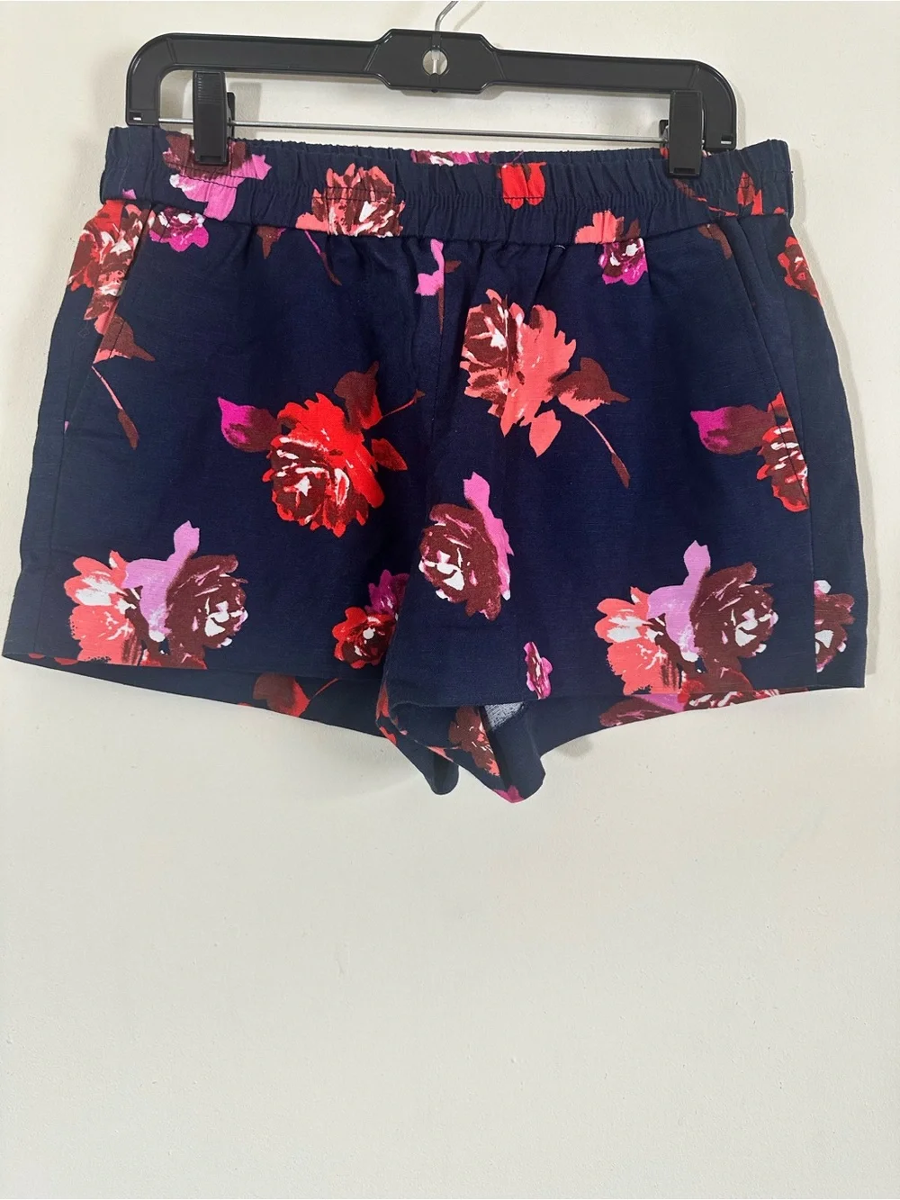 J.Crew linen blend navy floral pull on shorts Size 8